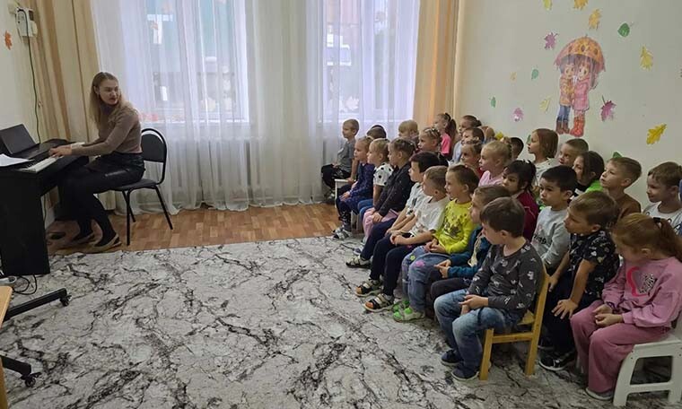 Фотография к новости «Международный день музыки в рамках проекта «Добрые игры» » — 4